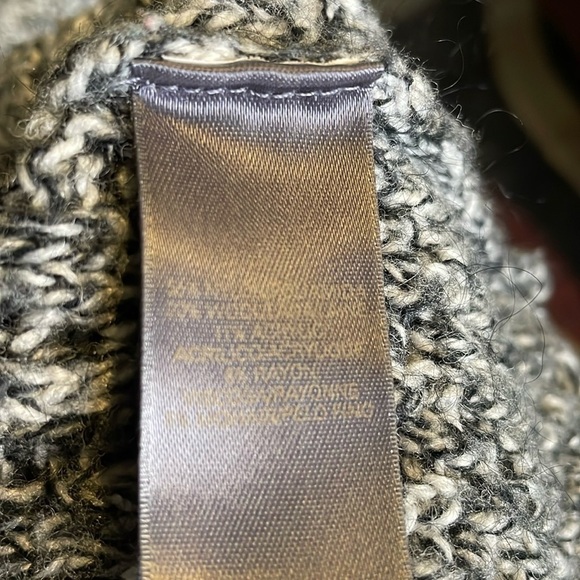 *BIN* LIZ CLAIBORNE Crocheted Pullover Sweater, Women’s M, Gray Black - Picture 8 of 8